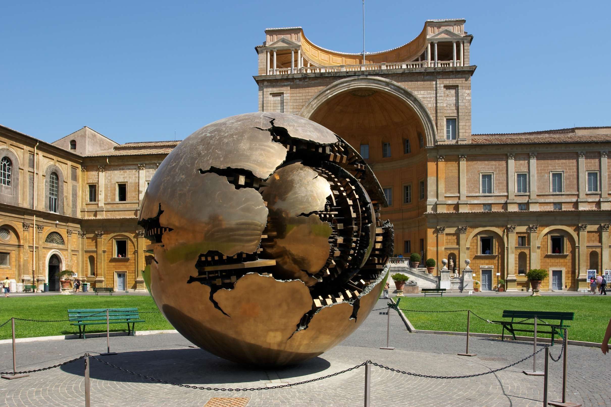 Vatican Museums Tour: Expert Guide & Small Group Max 15, Vatican City — photo 1
