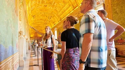 Vatican Museums Intimate Group Tour: Max 10 Guests