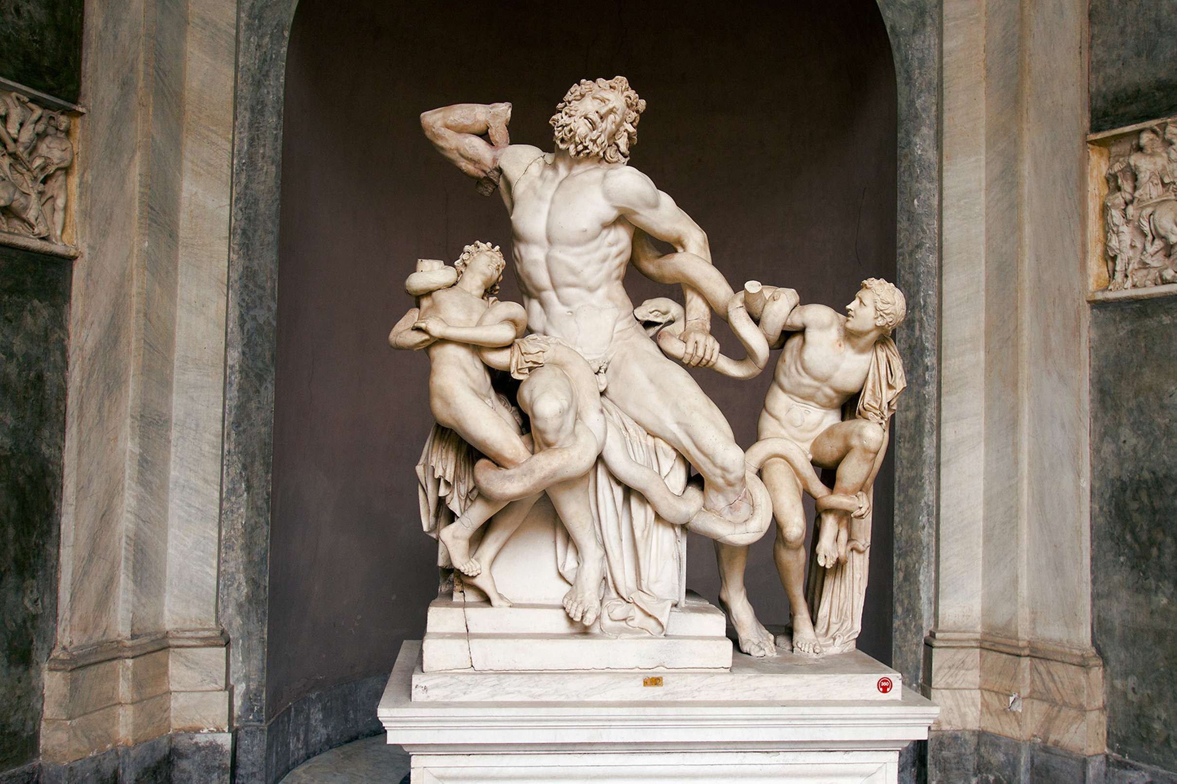 Vatican Museums & Sistine Chapel Tour: Experience, Vatican City — photo 4