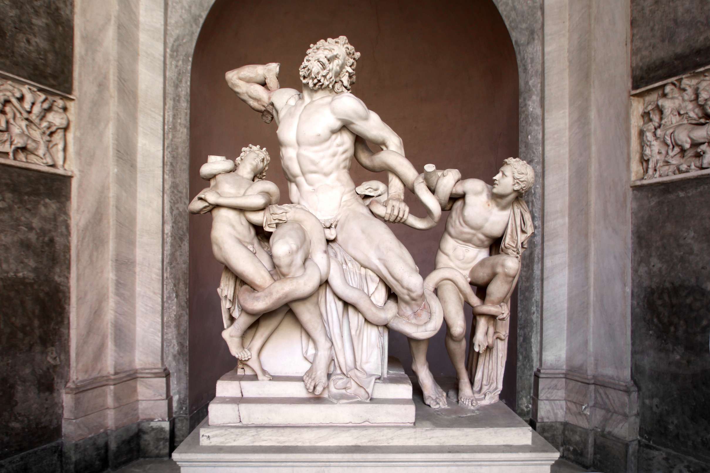 Vatican Museums Tour: Expert Guide & Small Group Max 15, Vatican City — photo 4