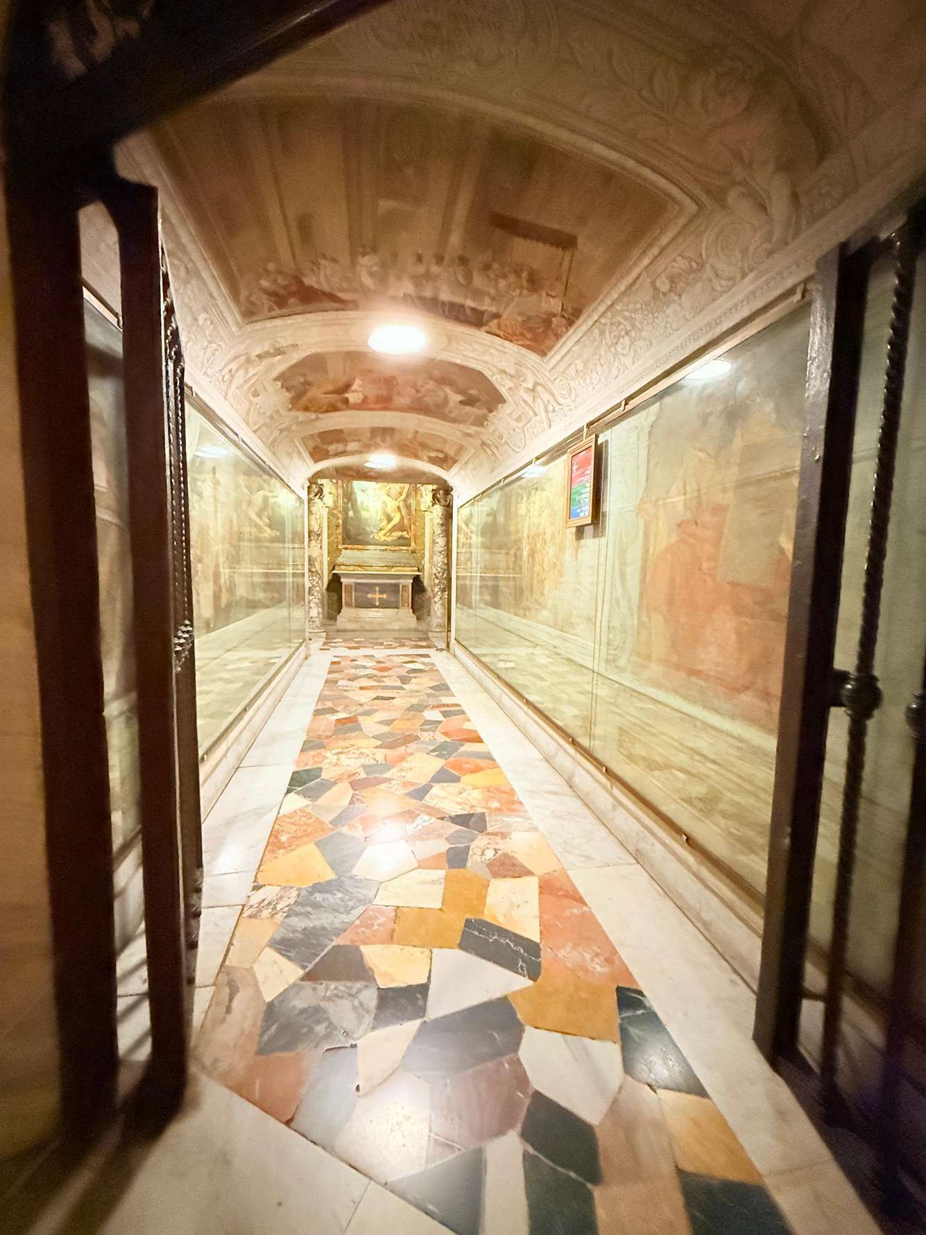 St. Peter's Dome & Underground Tombs: Tour, Vatican City — photo 3