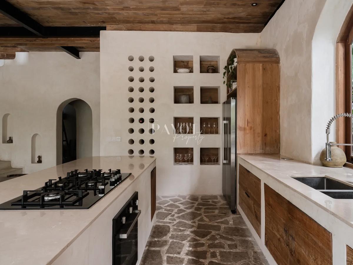 Organic Retreat Textured Villa Immersed In Nature - 2