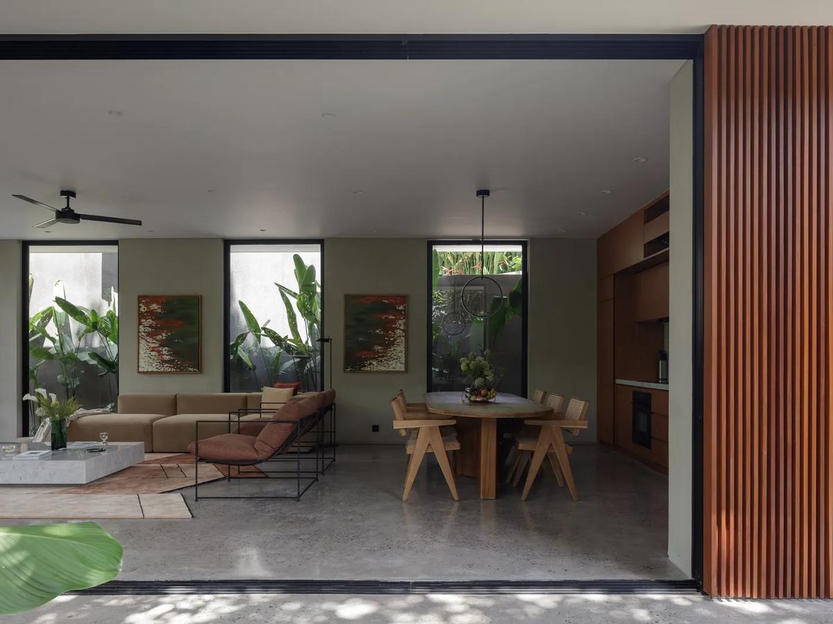 Villa Of Lines And Light - 8