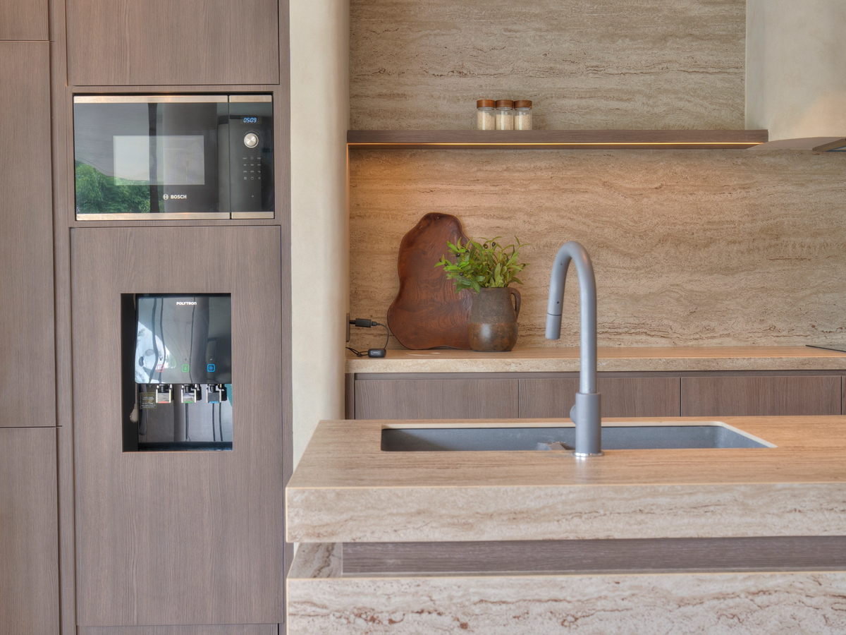 CURVE VILLA - 4 BEDROOMS - BINGIN — 4-bedroom villa for sale in Bingin, Bali (photo 9)