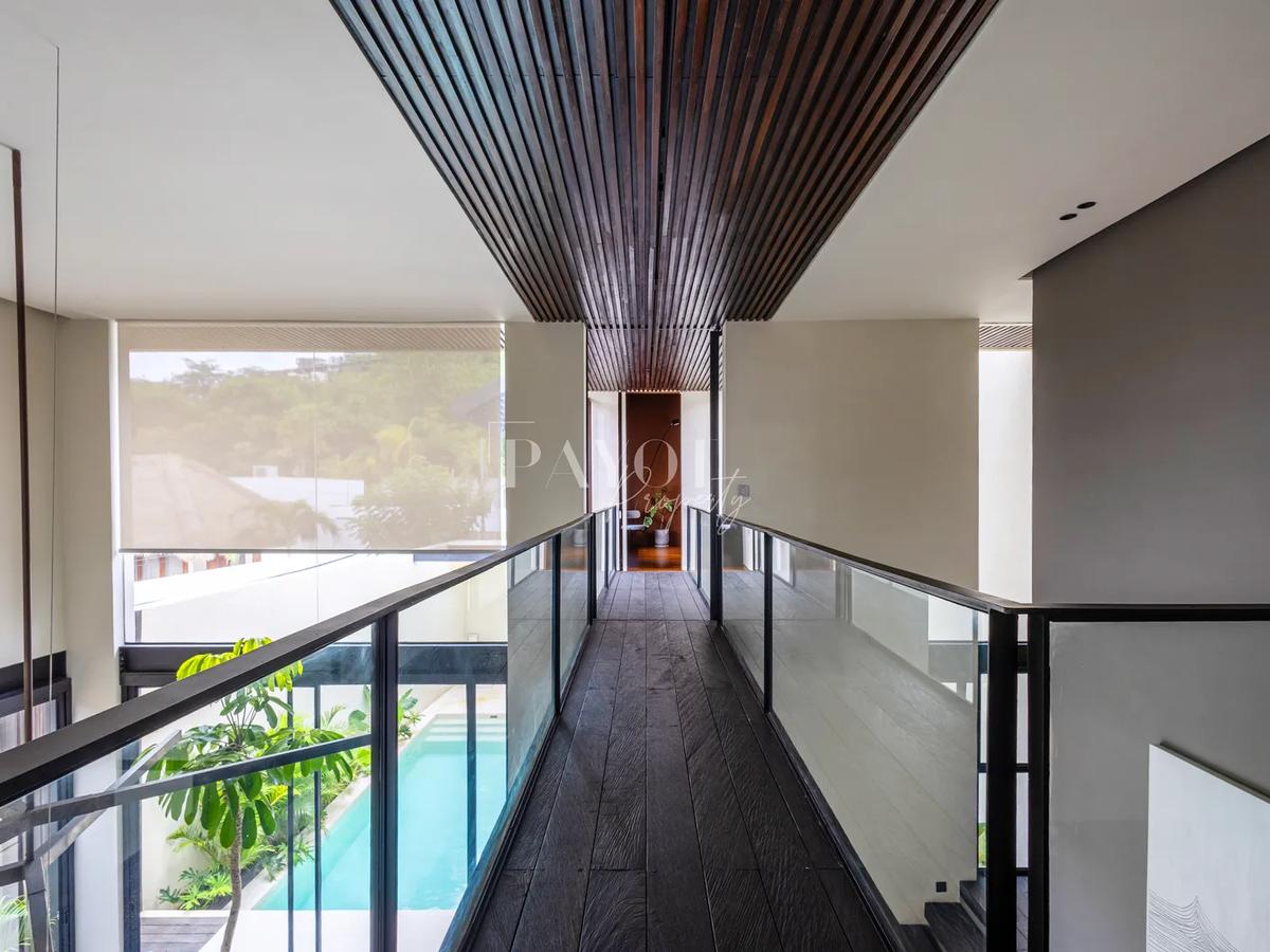 Sleek Architecture And Minimalist Design - 7