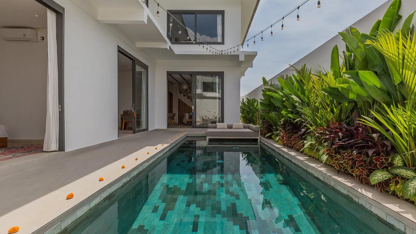 Modern Villa - Photo 1