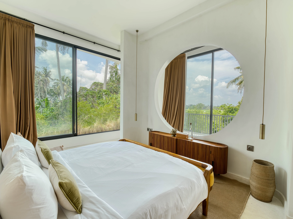 TROPICAL MINIMALIST VILLA  – 4 BEDROOMS - UBUD LODTUNDUH — 4-bedroom villa for sale in Ubud, Bali (photo 18)
