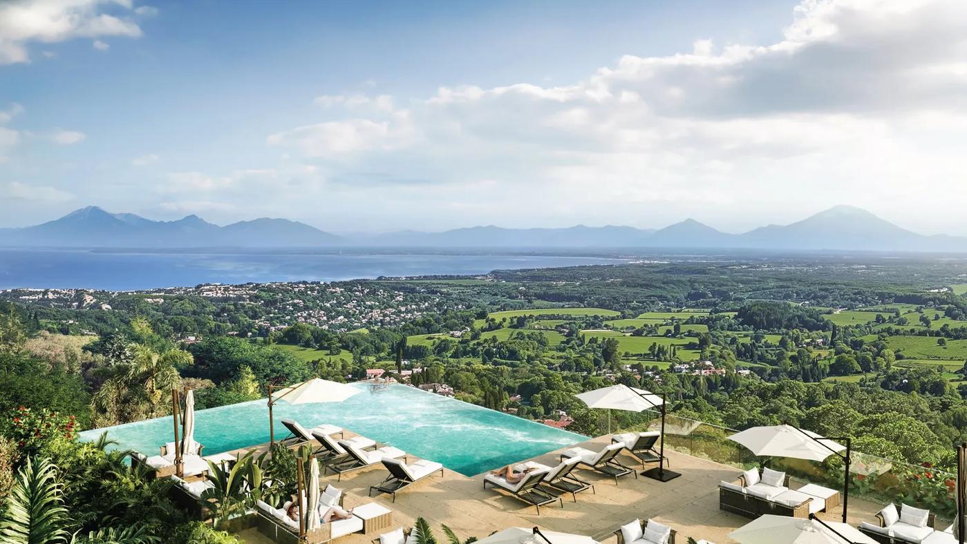 Architectural Hilltop Boutique Villas - Photo 1