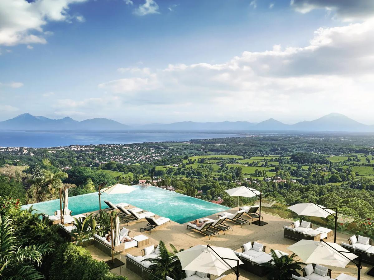 Architectural Hilltop Boutique Villas - 1