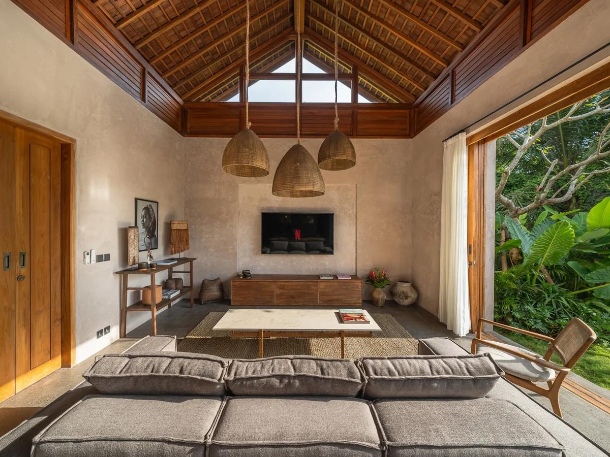 A Tropical Hideaway Villa Facing The Rice Fields - 6