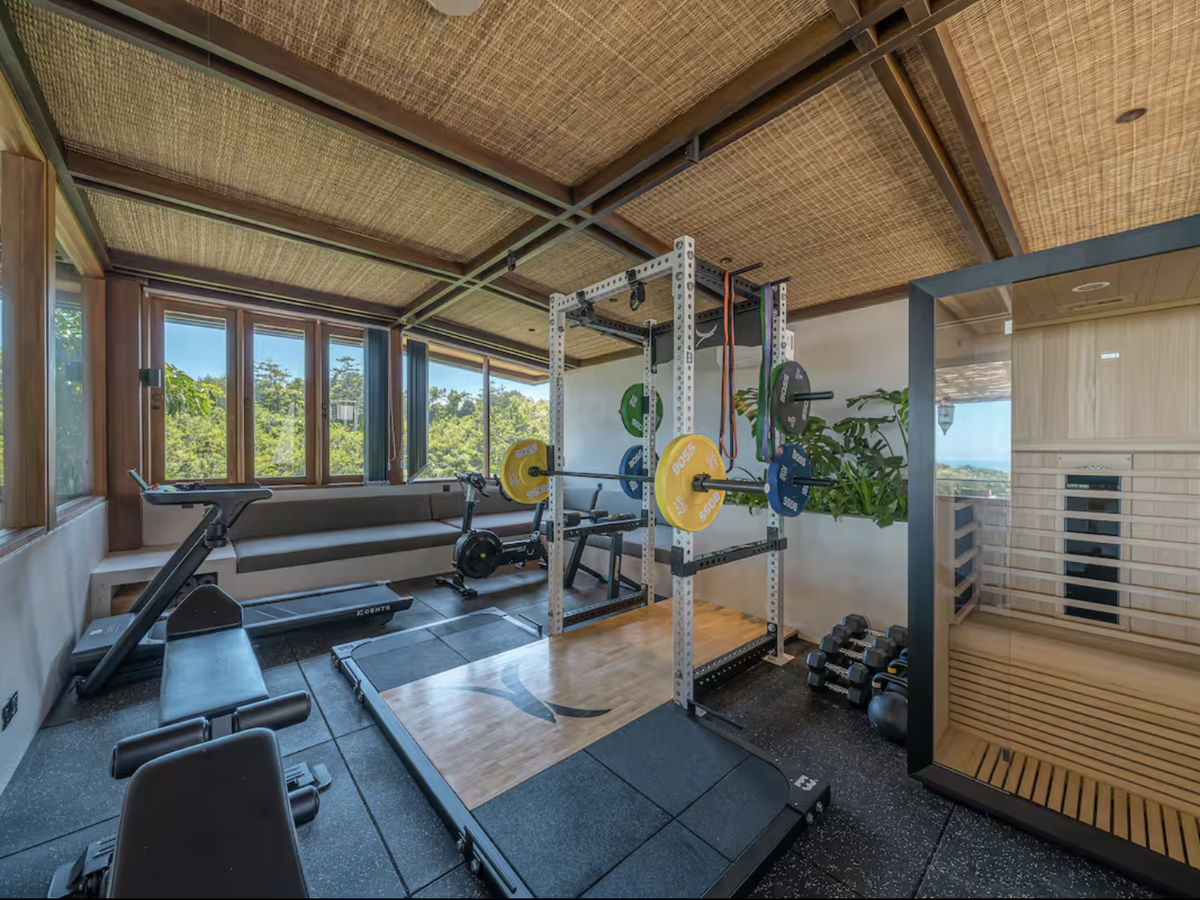 VILLA AMA - 4 BEDROOMS - ULUWATU CLIFF — 4-bedroom villa for sale in Uluwatu, Bali (photo 40)