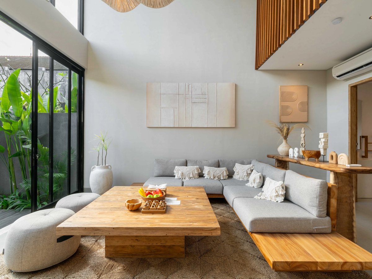TROPICAL DESIGN LOFT IN THE HEART OF UBUD — 3-bedroom villa for sale in Ubud, Bali