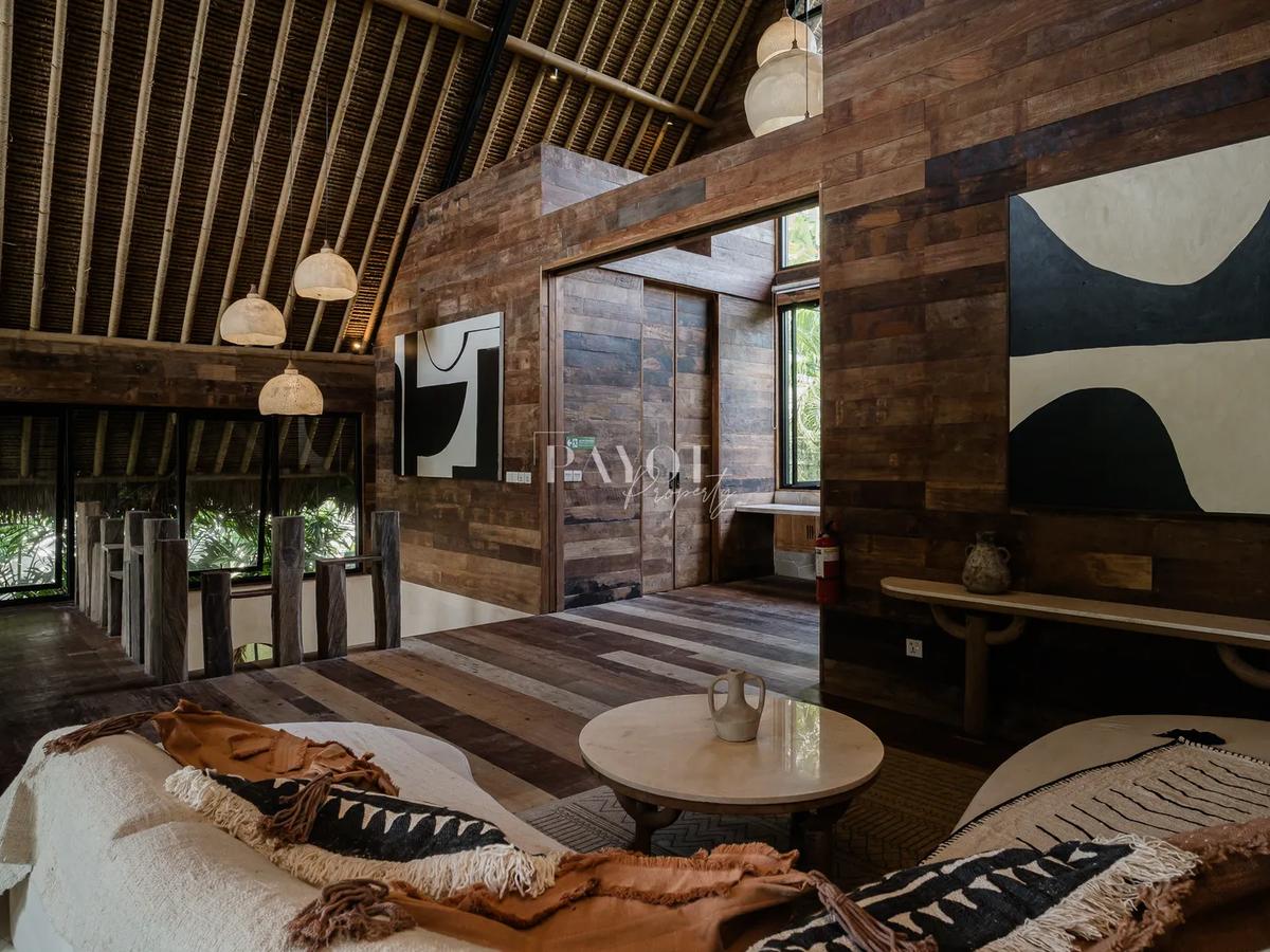 Organic Retreat Textured Villa Immersed In Nature - 13