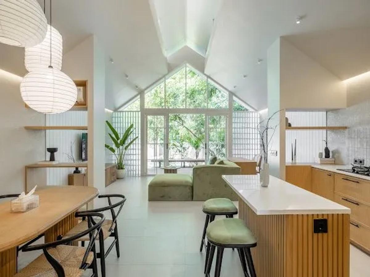 Villa Minimalist Iii - 1