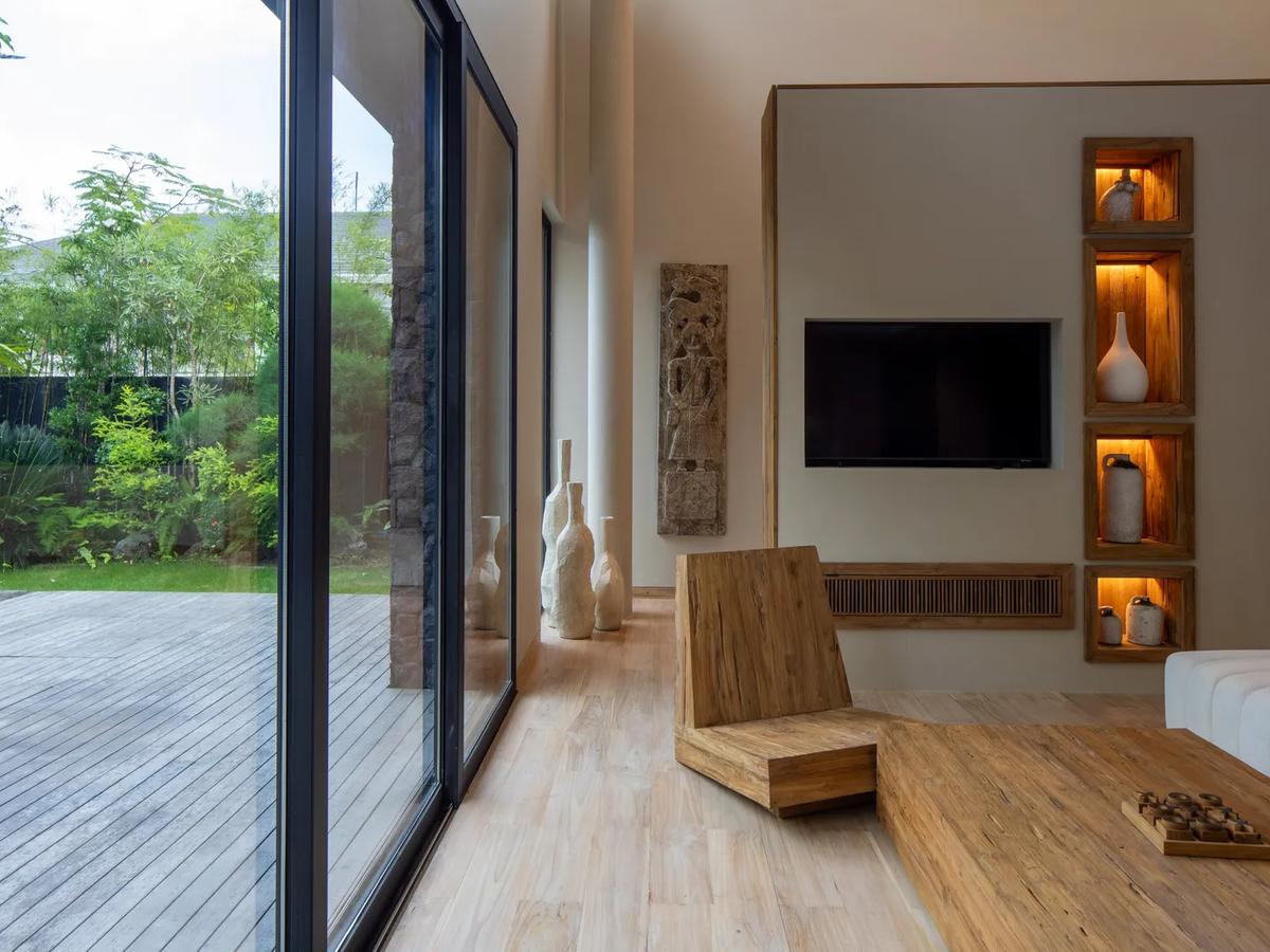 Modern Fortress Of Stone - 13