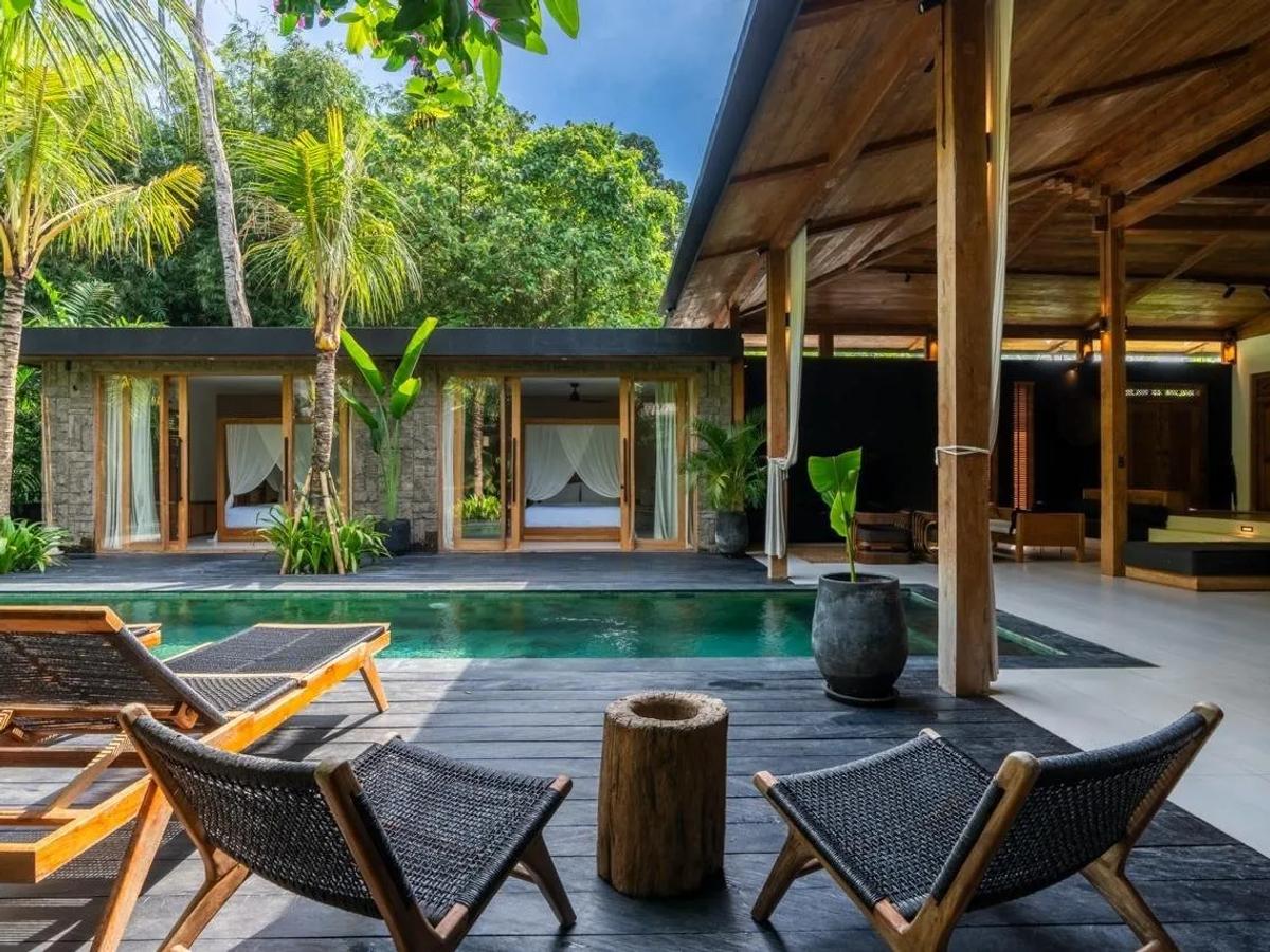 Local Style Villa - 1