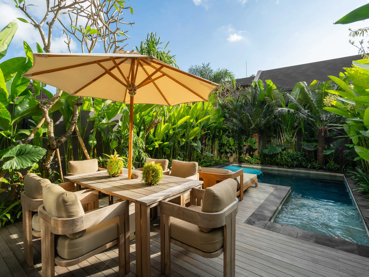 TROPICAL DESIGN LOFT IN THE HEART OF UBUD — 3-bedroom villa for sale in Ubud, Bali (photo 21)