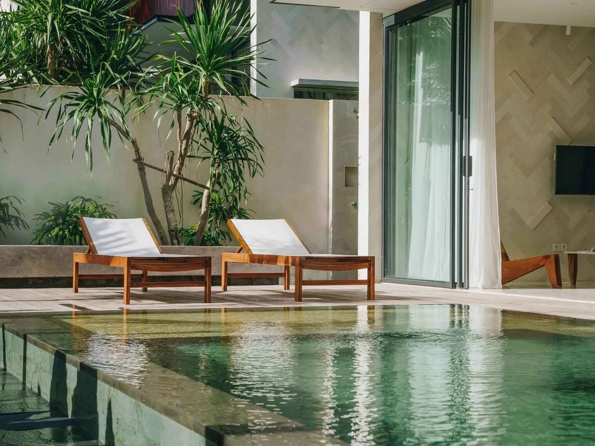 Villa Minimalist - 1