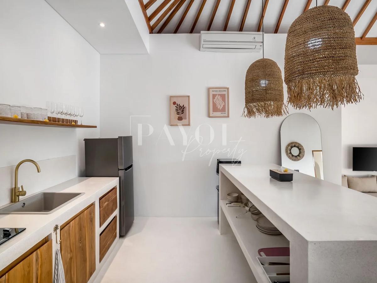 Sunlit Oasis Villa - 14