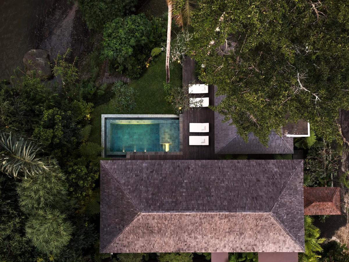 RIVERLINE VILLA WITH LOCAL STYLE - 3 BEDROOM - UBUD - Photo 3