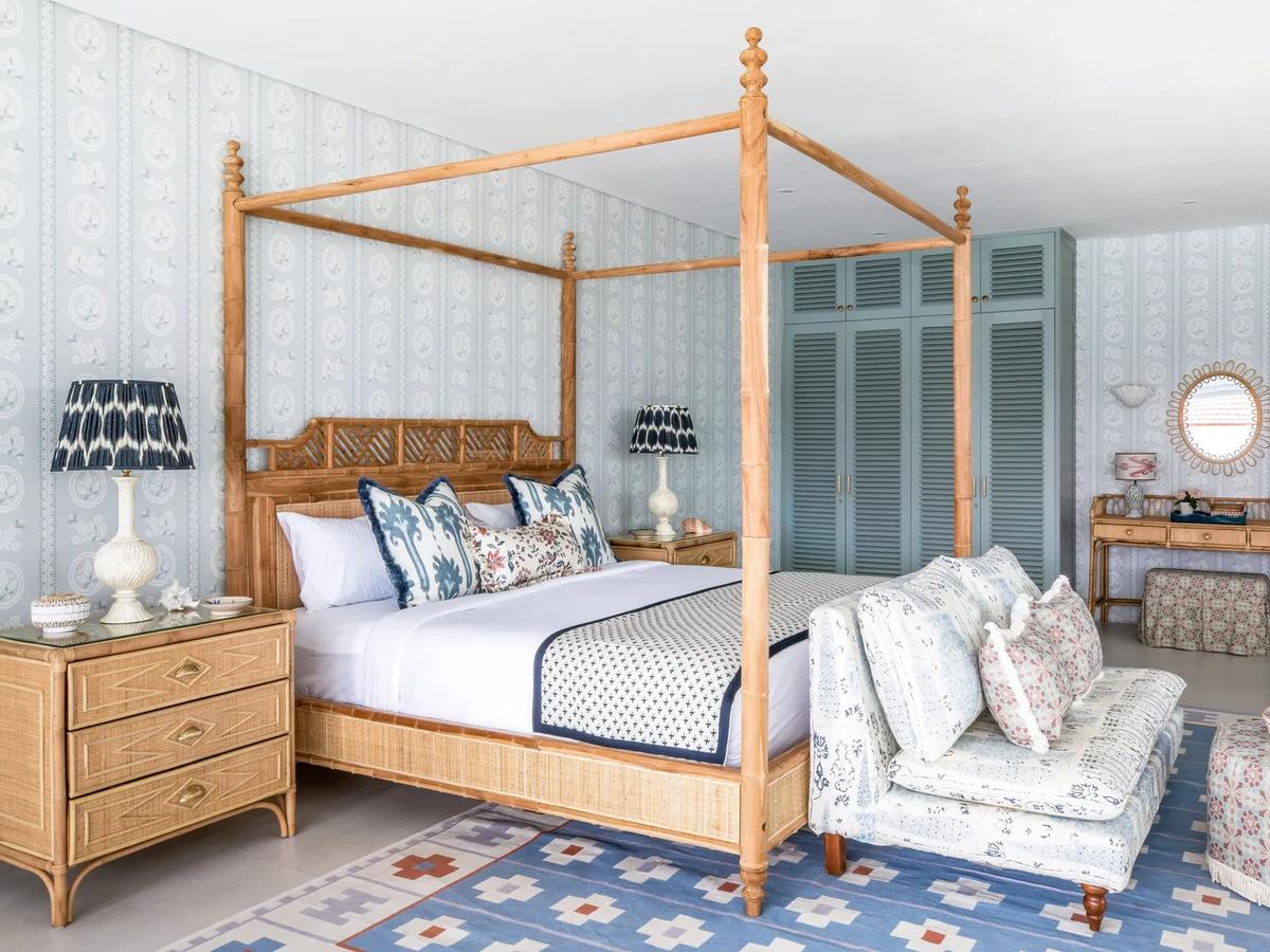 Modern Coastal Elegance Villa - 6