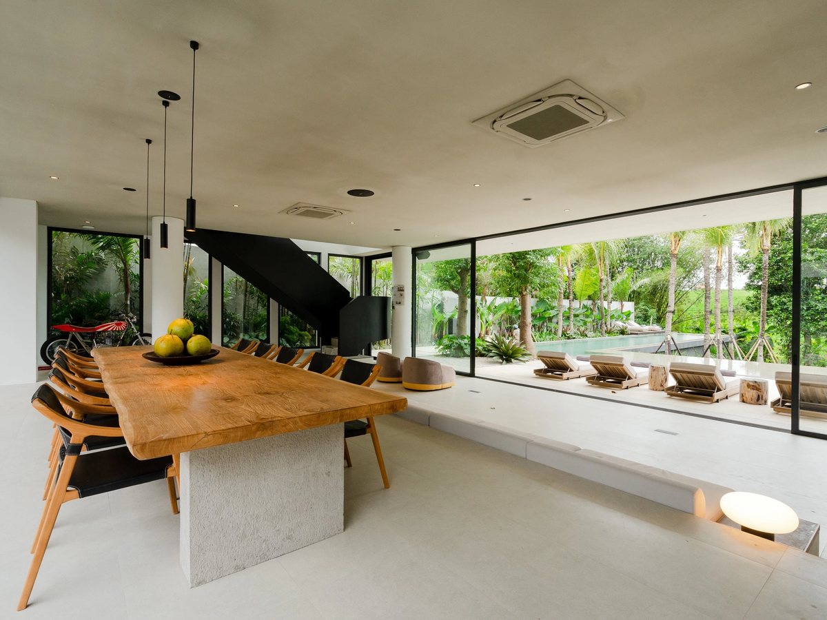 MODERN MASTERPIECE VILLA - 6 BEDROOMS - PERERENAN — 6-bedroom villa for sale in Pererenan, Bali (photo 43)
