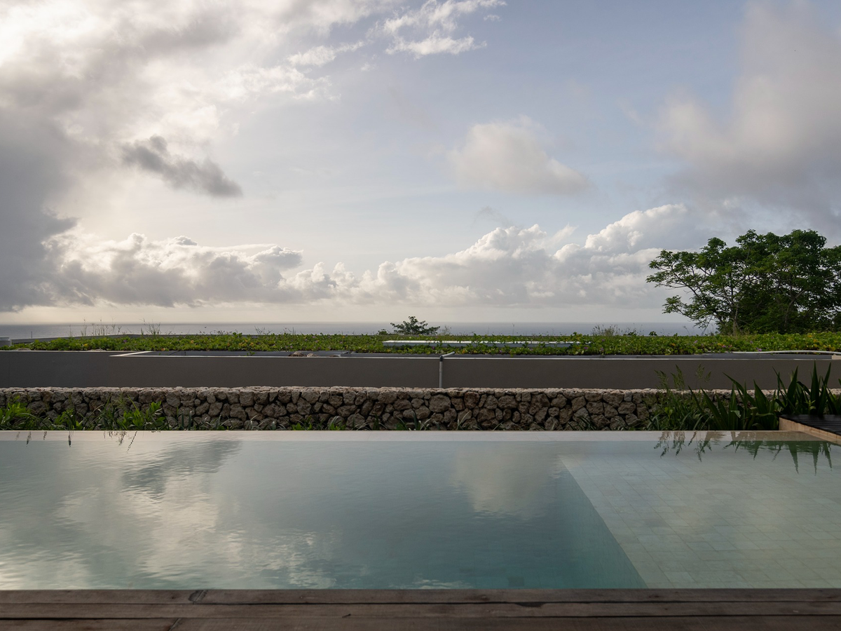 VILLA MELASTI – 2 BEDROOMS – CLIFFSIDE OCEAN VIEW — 2-bedroom villa for sale in Melasti Beach, Bali