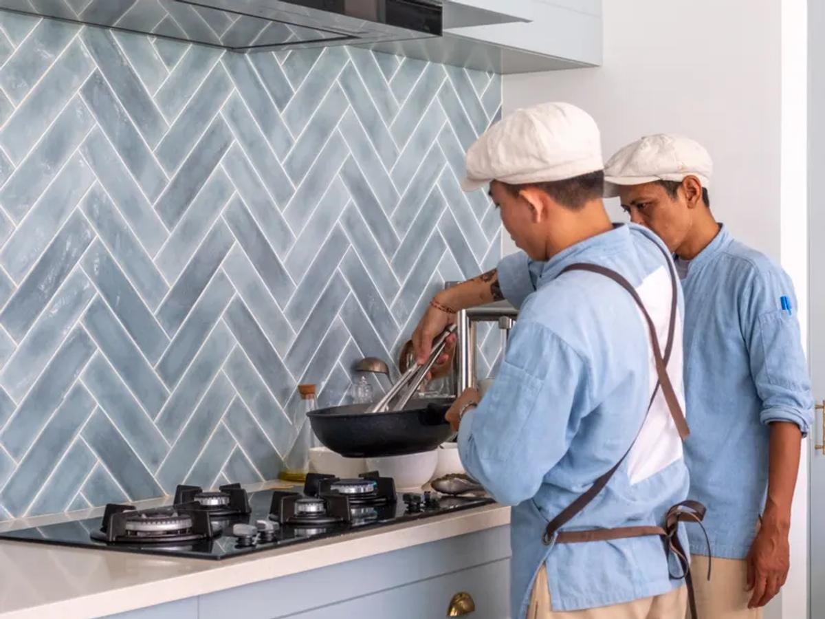 Modern Coastal Elegance Villa - 9