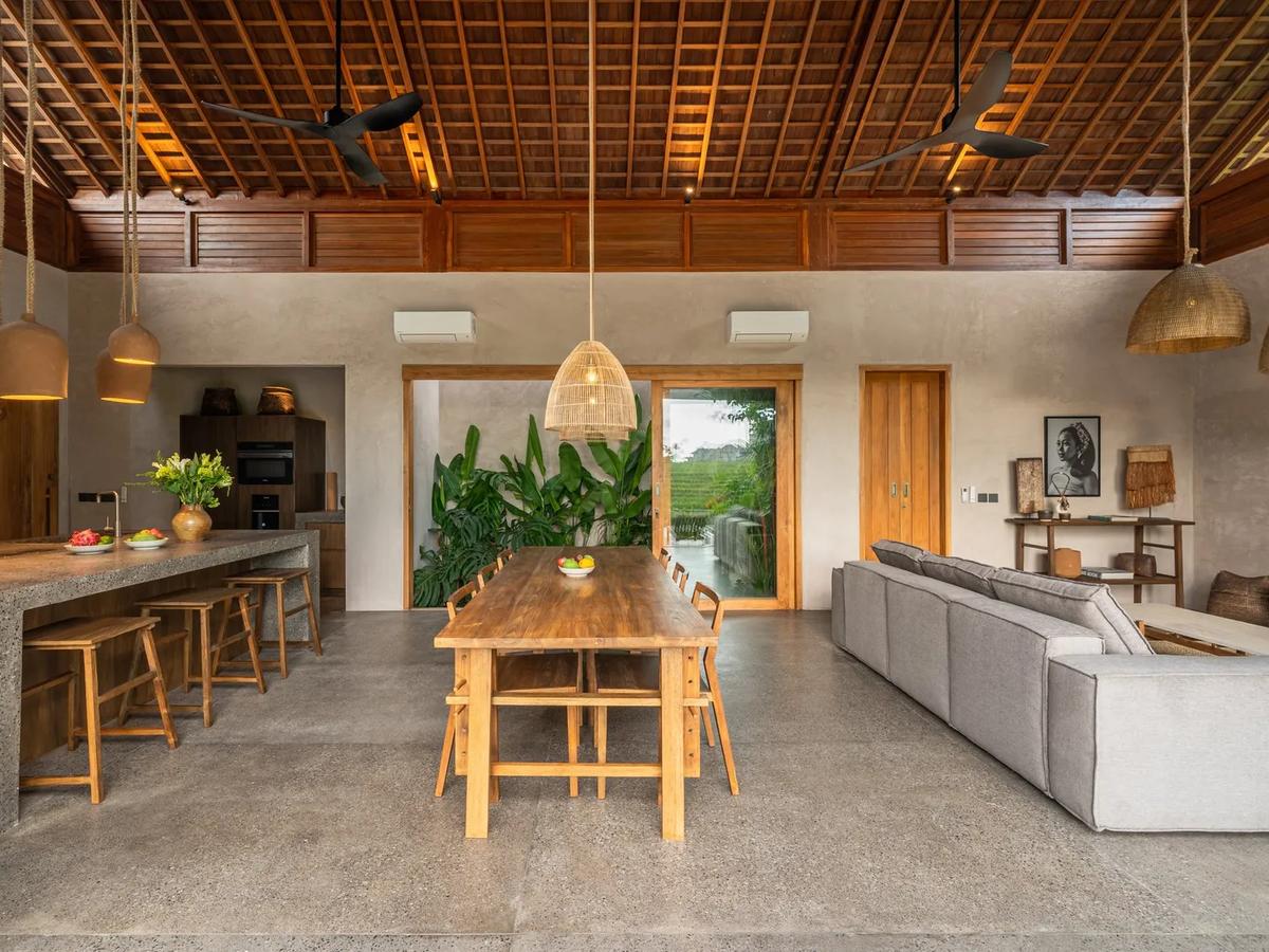 A Tropical Hideaway Villa Facing The Rice Fields - 13