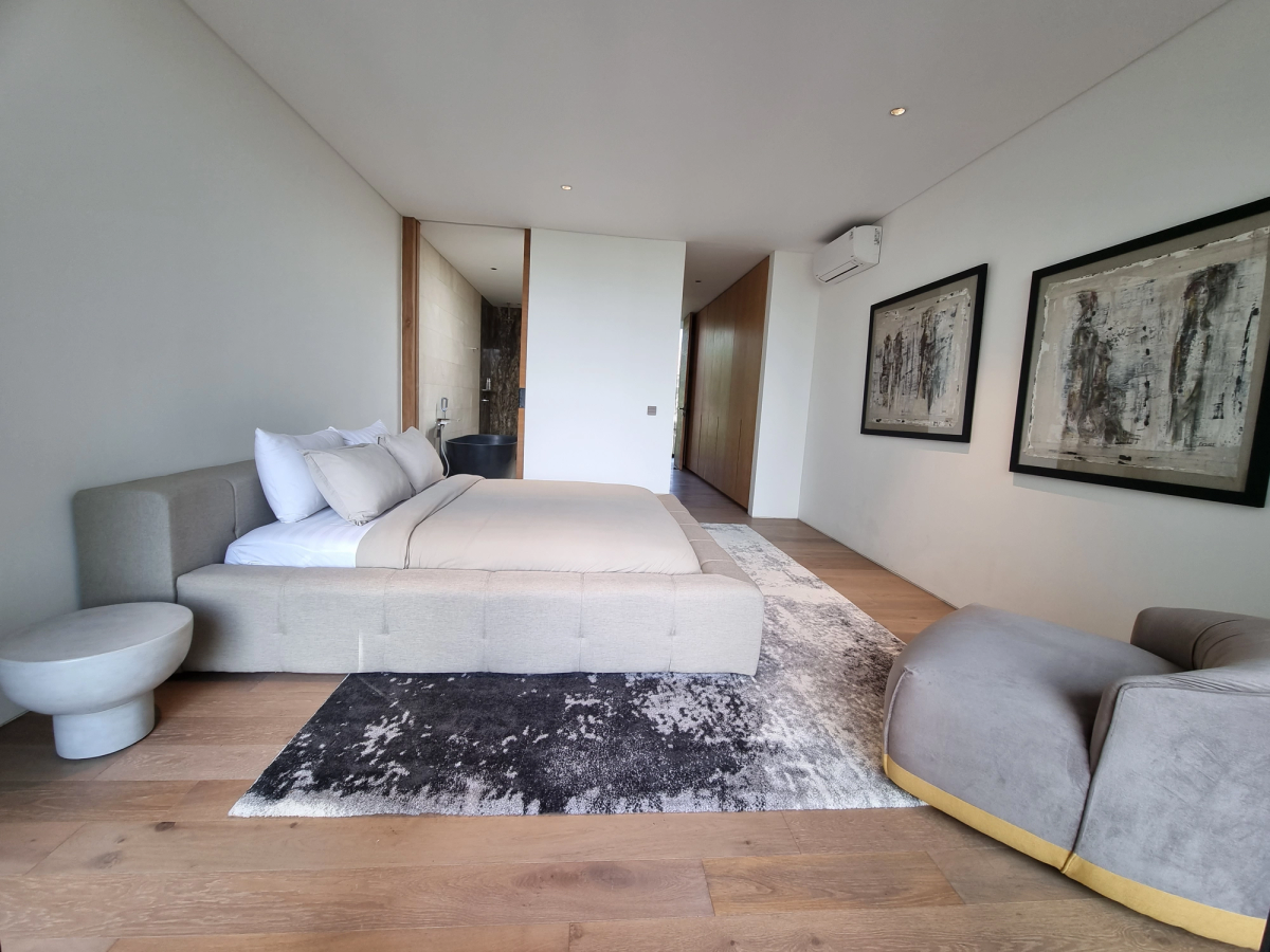 MODERN MASTERPIECE VILLA - 6 BEDROOMS - PERERENAN — 6-bedroom villa for sale in Pererenan, Bali (photo 12)