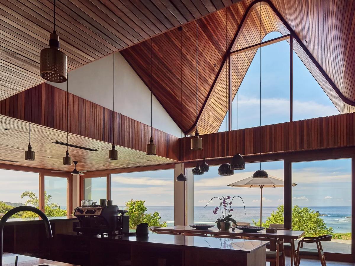 Architectural Villa By Alexis Dornier β Tampah Hills β Lombok - 9