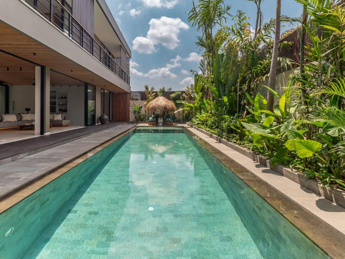 Timeless Family Villa - 1