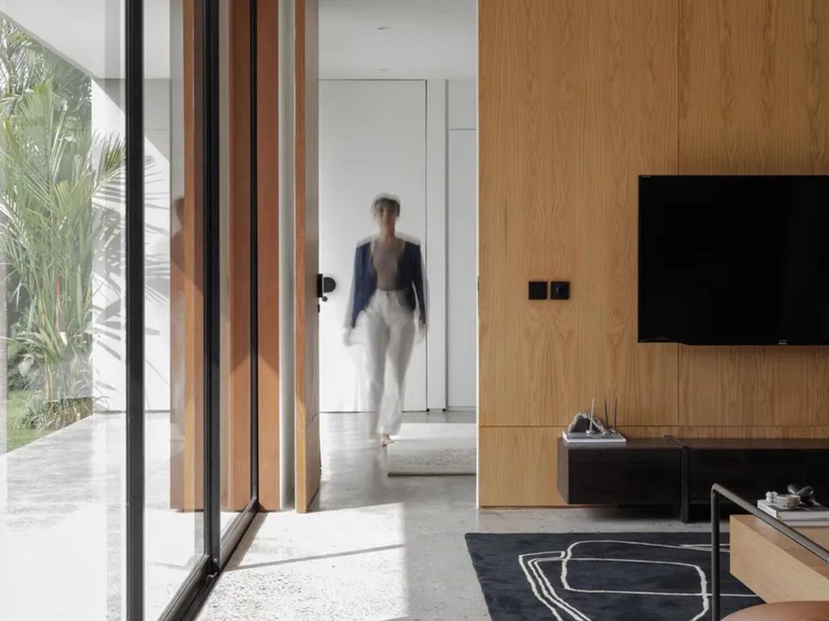 Villa Of Lines And Light - 15