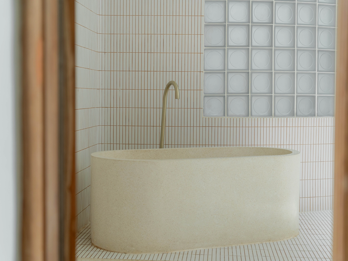 TROPICAL MINIMALIST VILLA  – 4 BEDROOMS - UBUD LODTUNDUH — 4-bedroom villa for sale in Ubud, Bali (photo 14)