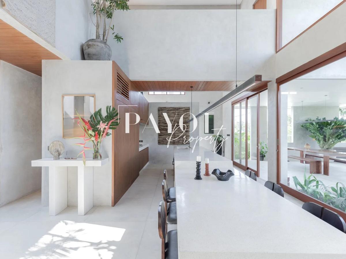 Villa Brutalist Ii - 11