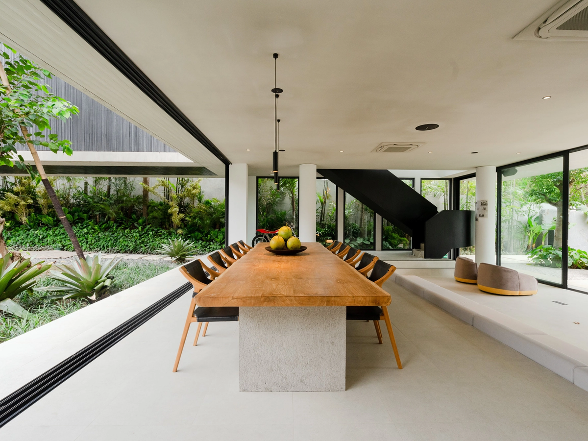 MODERN MASTERPIECE VILLA - 6 BEDROOMS - PERERENAN — 6-bedroom villa for sale in Pererenan, Bali (photo 22)