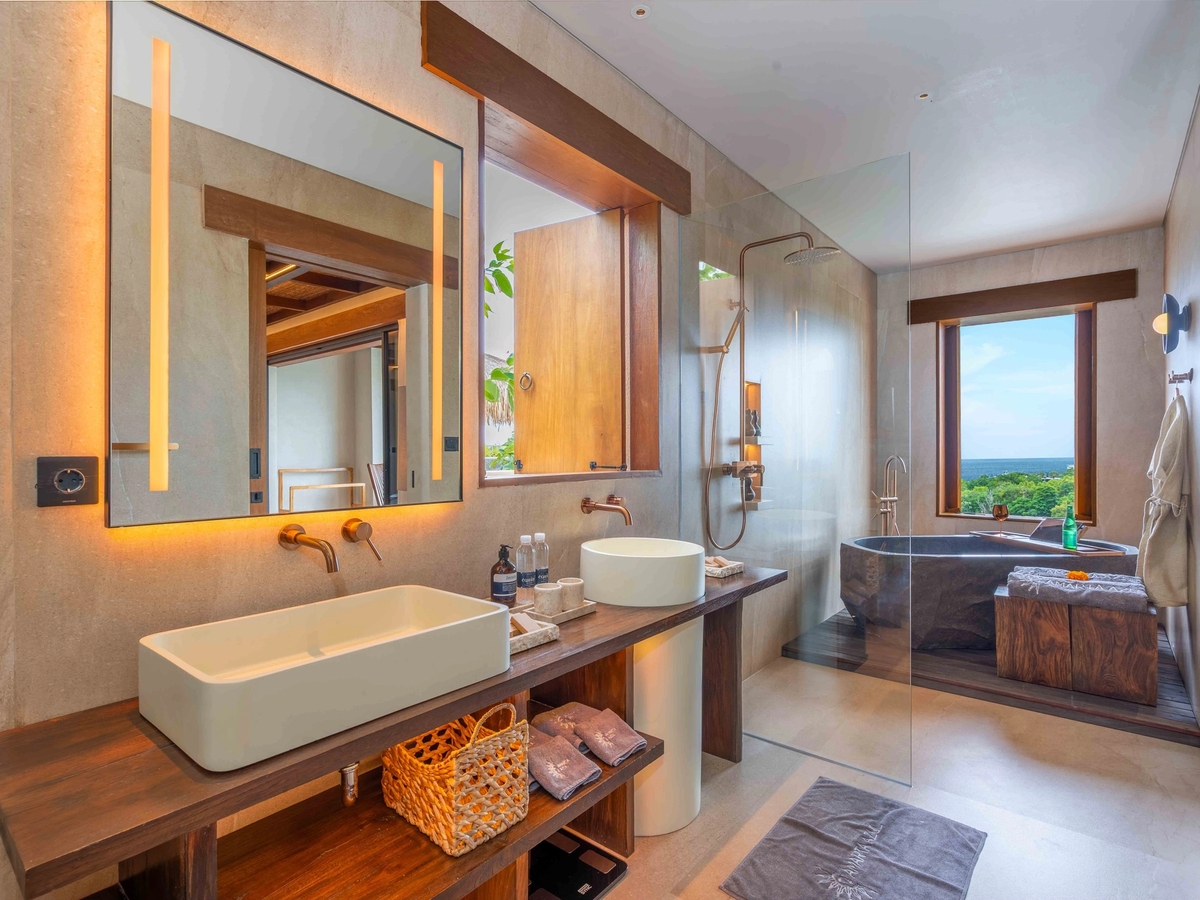 VILLA AMA - 4 BEDROOMS - ULUWATU CLIFF — 4-bedroom villa for sale in Uluwatu, Bali (photo 29)