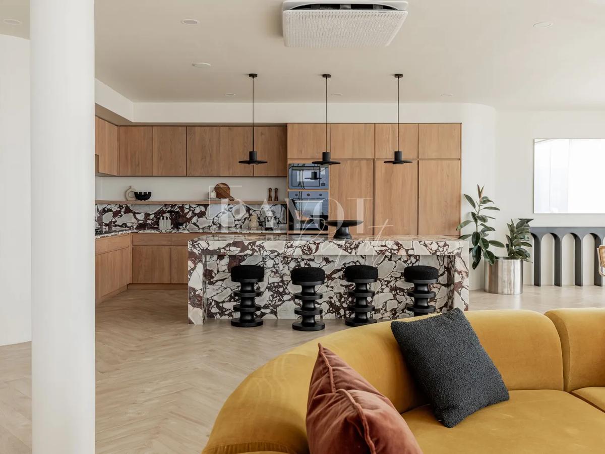 Luxury Mediterranean Style Villa - 12