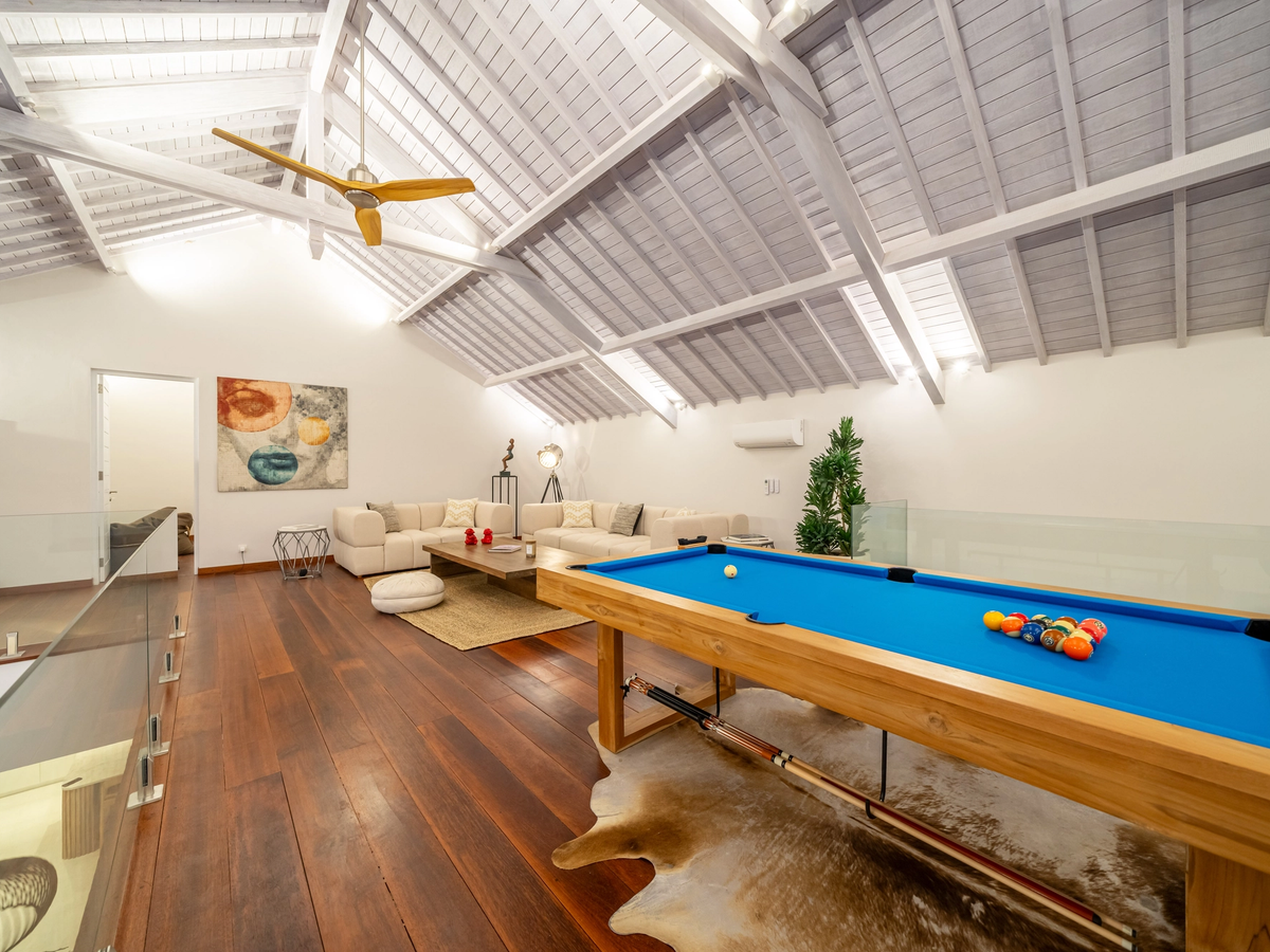 SIGNATURE MASTERPIECE - 4 BEDROOMS - CANGGU — 4-bedroom villa for sale in Canggu, Bali (photo 12)