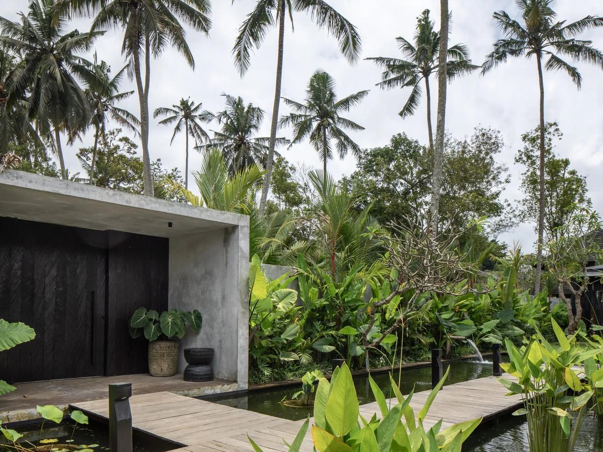 JAPANESE BRUTALIST VILLA - 5 BEDROOM - UBUD - Photo 4