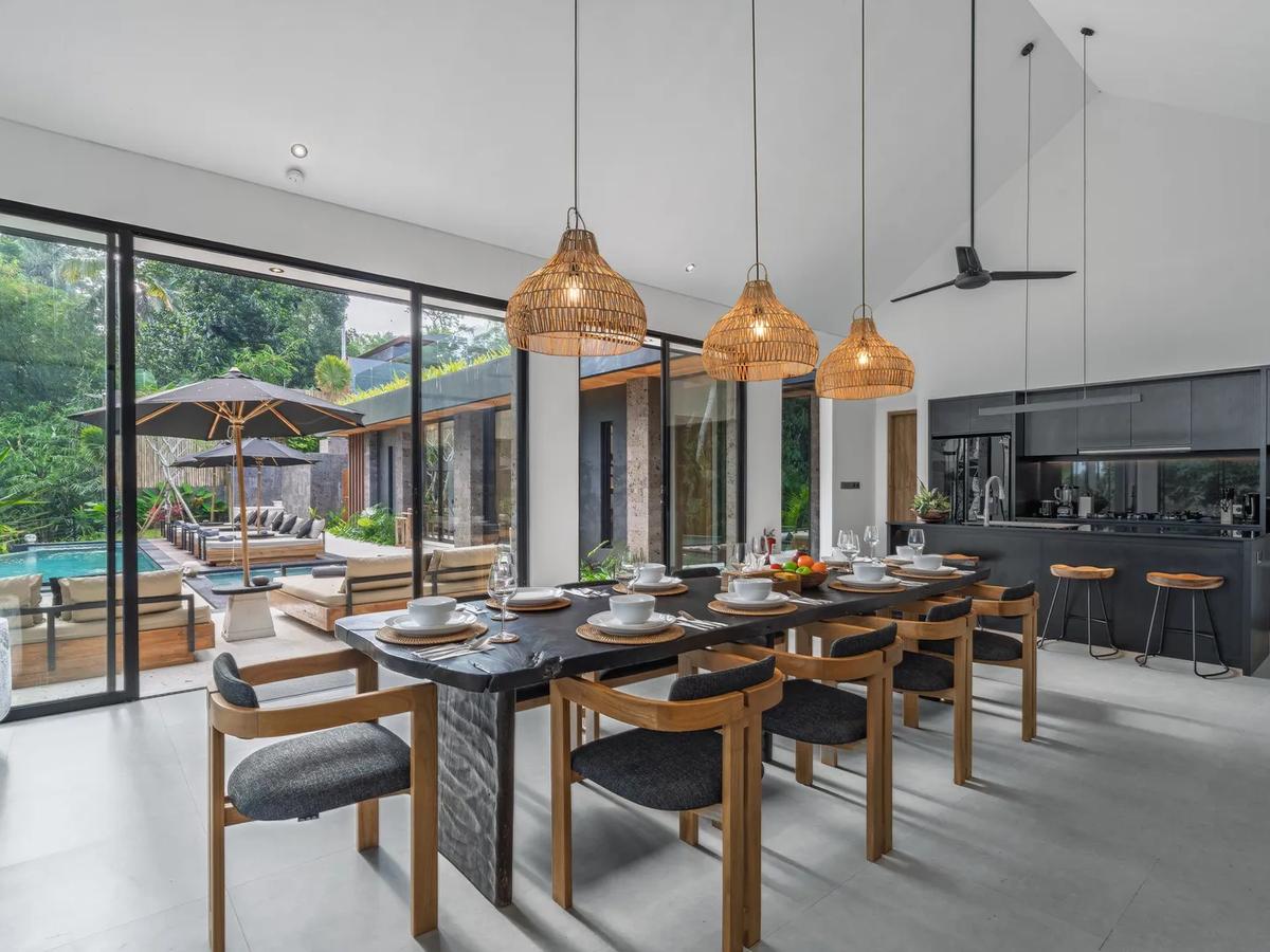 The Green Crowned Villa - 11