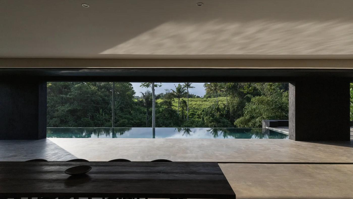 Villa Black - Photo 1