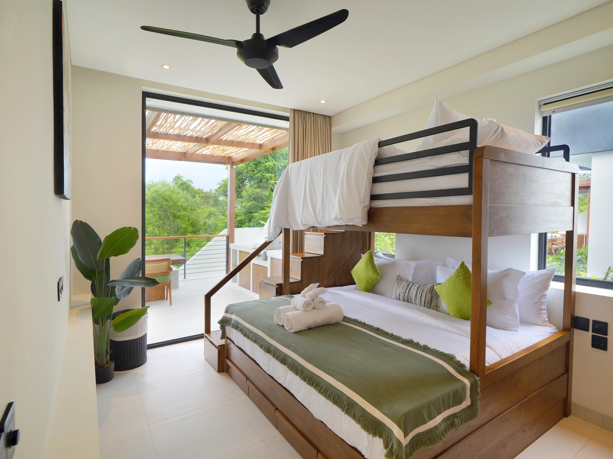 VILLA ORA - 3 BEDROOMS - NYANG NYANG BEACH — 3-bedroom villa for sale in Nyang Nyang Beach, Bali (photo 11)