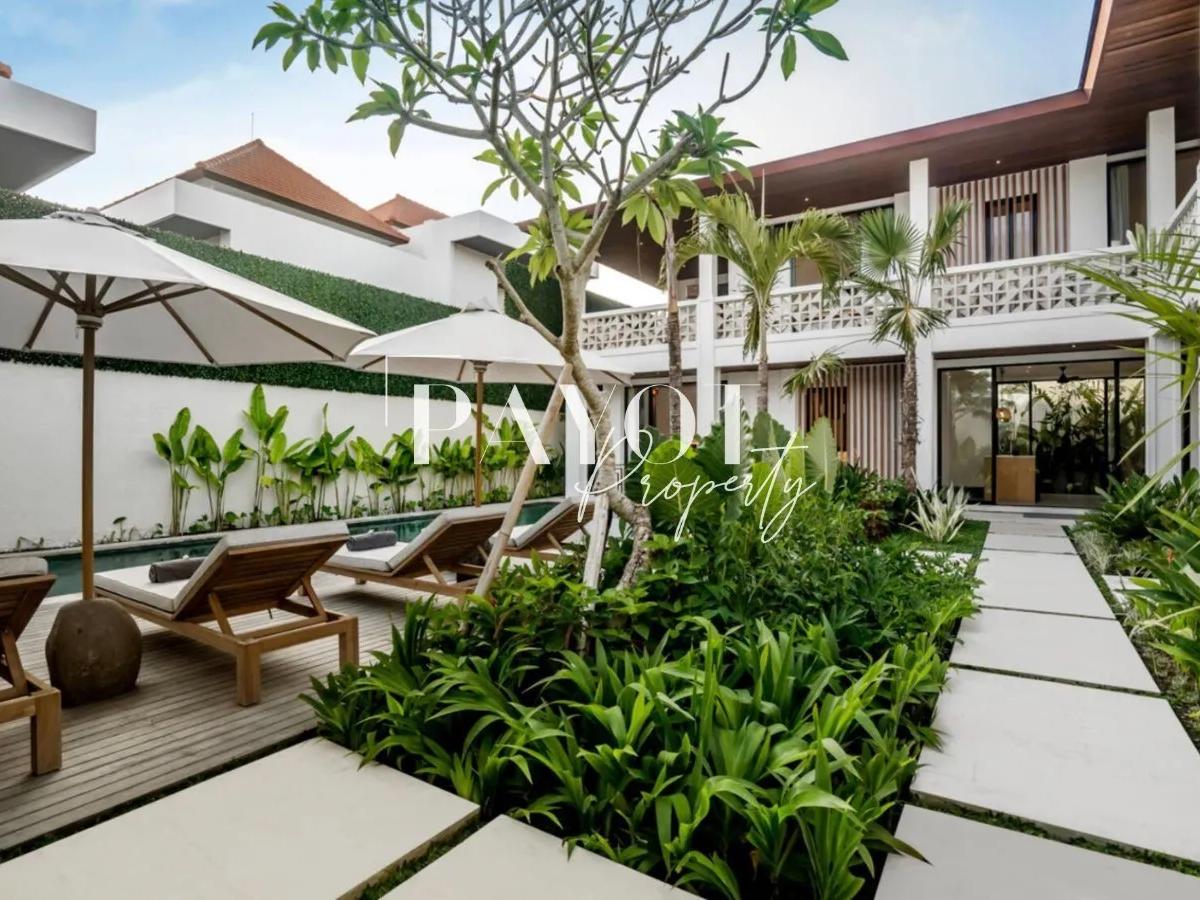 Charming Modern Villa - 10