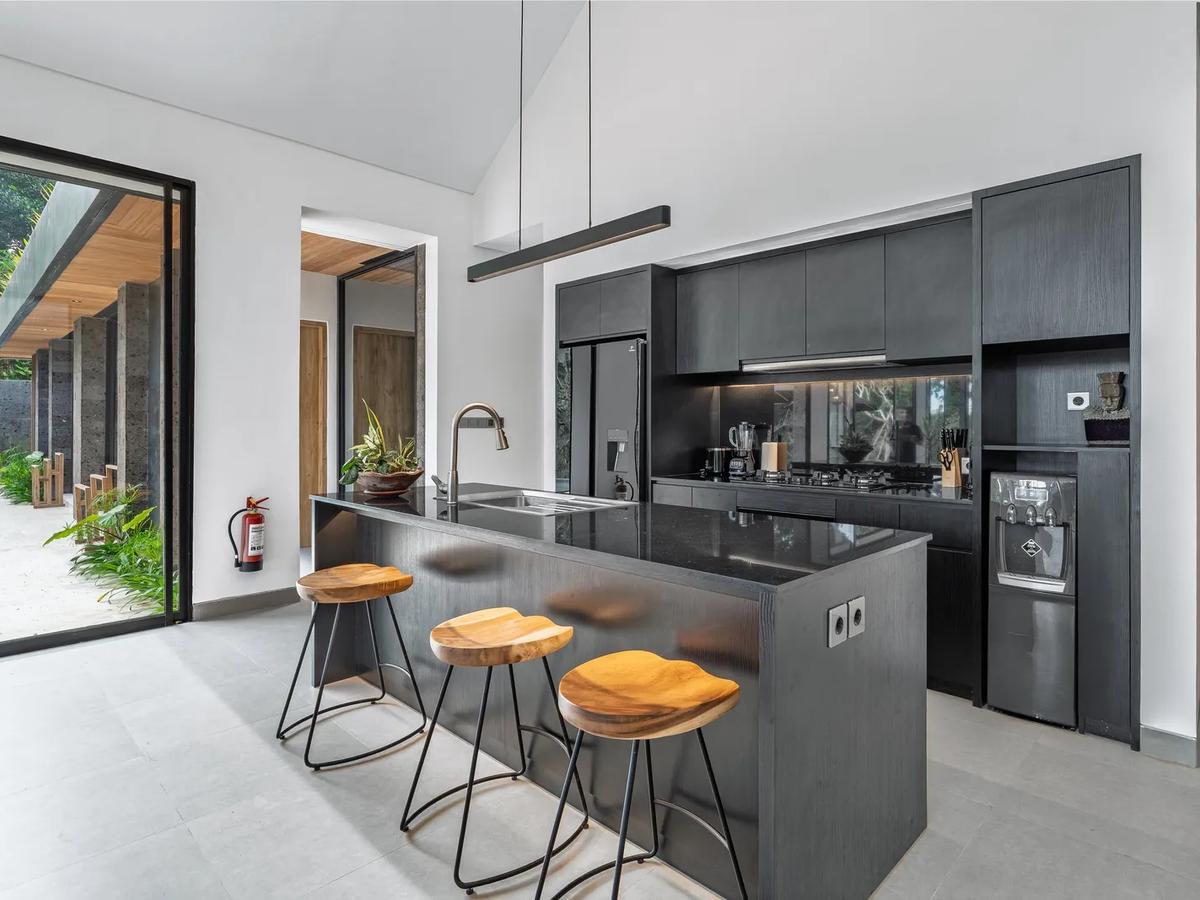 The Green Crowned Villa - 12