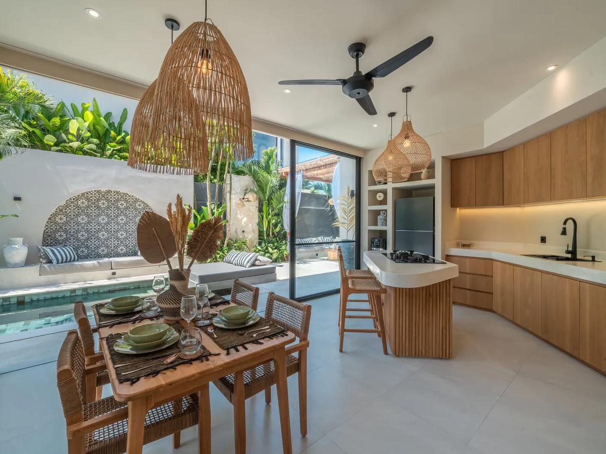 Contemporary Villa With Mediterranean Touch - 8