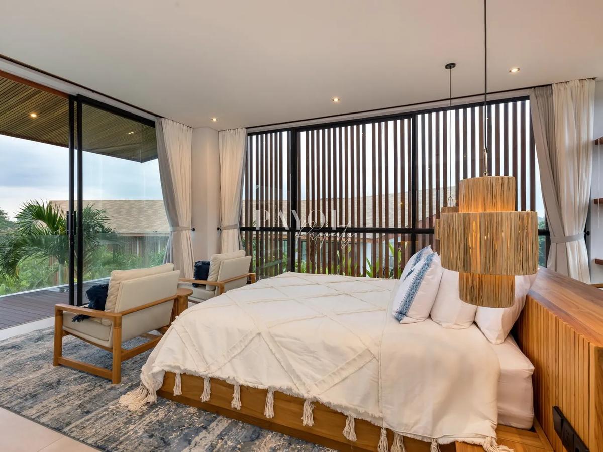 Elevated Geometry Villa - 13