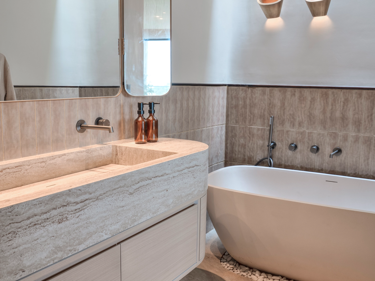 CURVE VILLA - 4 BEDROOMS - BINGIN — 4-bedroom villa for sale in Bingin, Bali (photo 14)