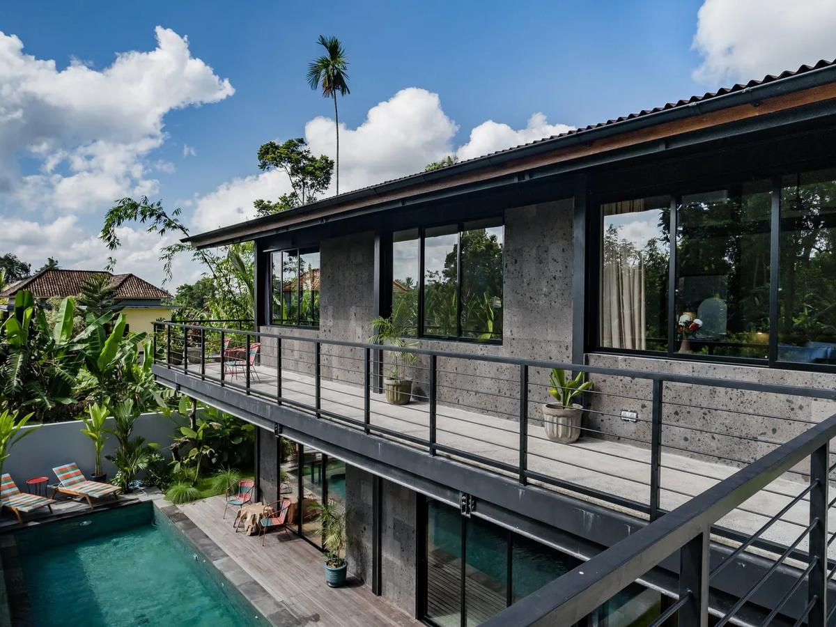 Contemporary Hideaway Villa - 2