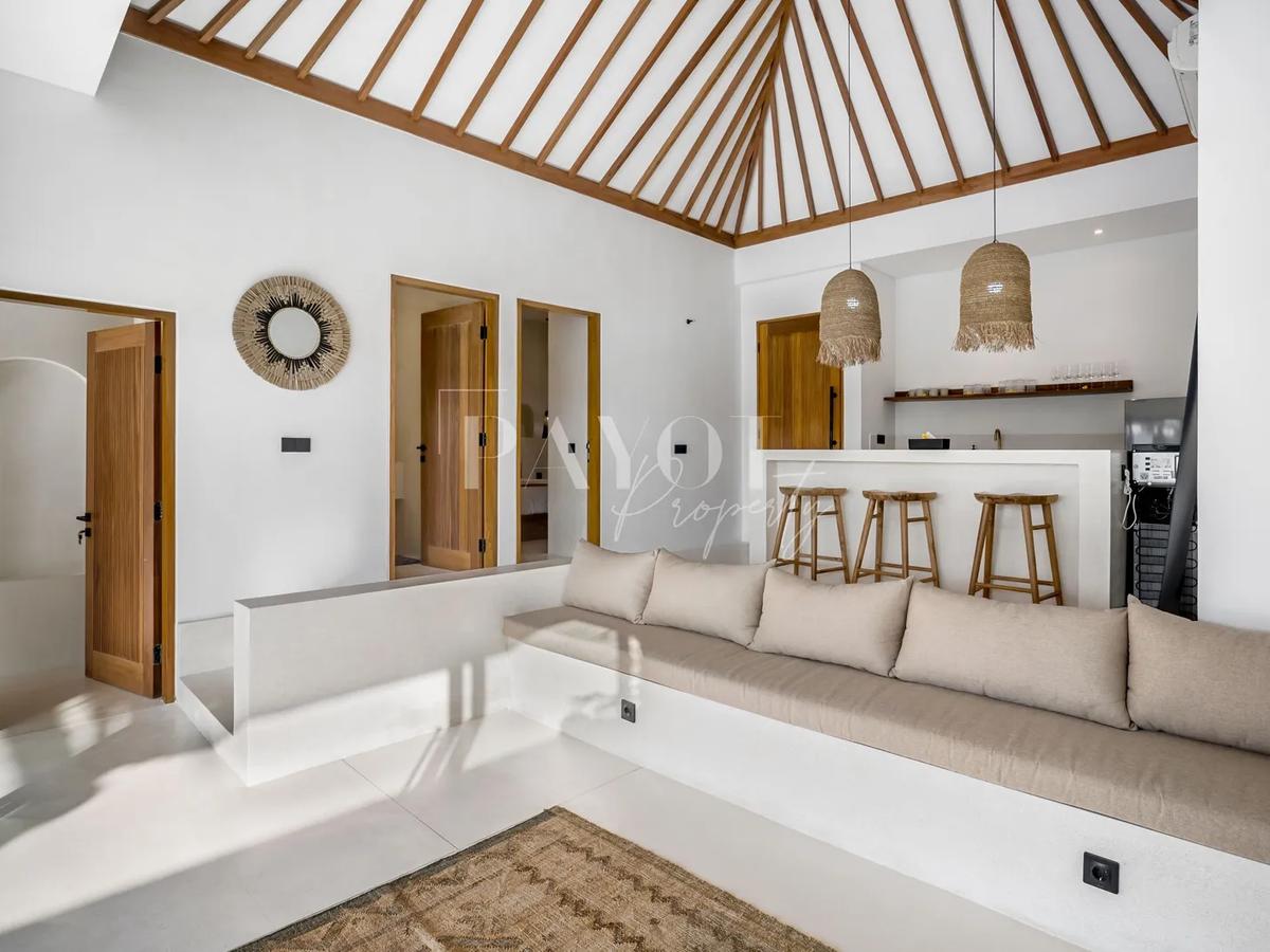 Sunlit Oasis Villa - 13